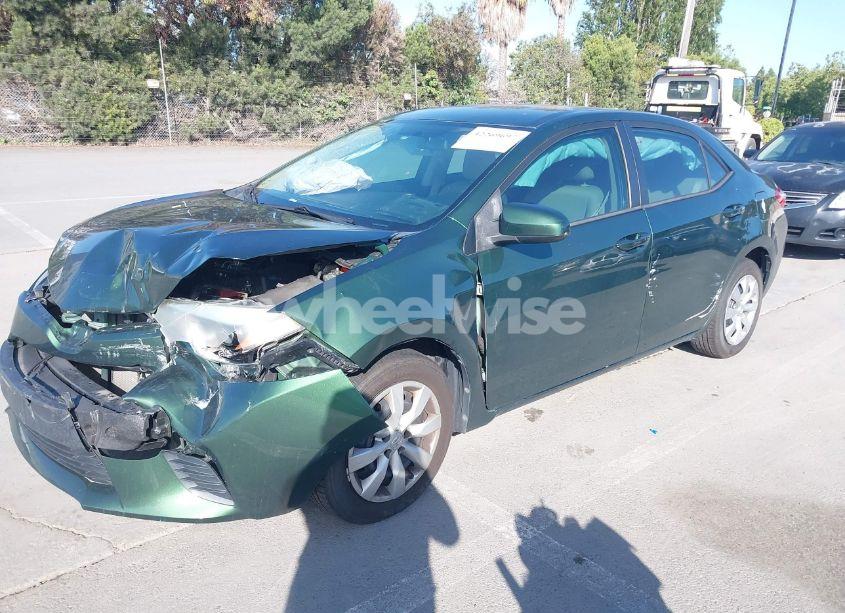 Photo 2 of 2014 Toyota Corolla LE (VIN 2T1BURHE1EC139360)