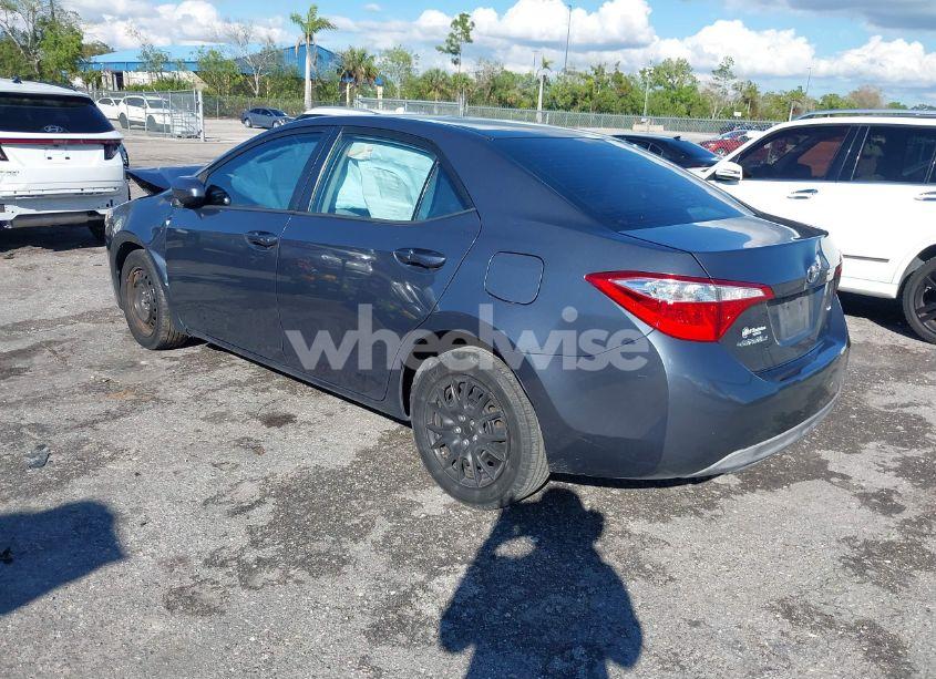 Photo 3 of 2014 Toyota Corolla LE (VIN 2T1BURHE1EC143747)