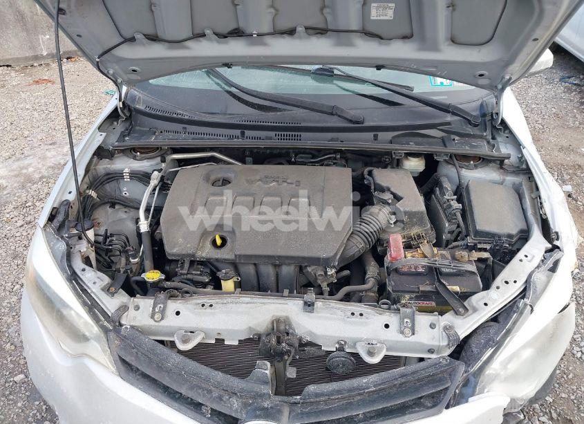 Photo 10 of 2014 Toyota Corolla LE (VIN 2T1BURHE1EC151489)