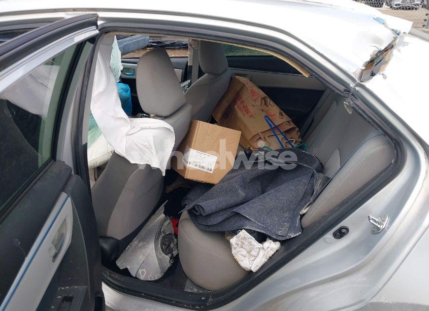 Photo 8 of 2014 Toyota Corolla LE (VIN 2T1BURHE1EC151489)