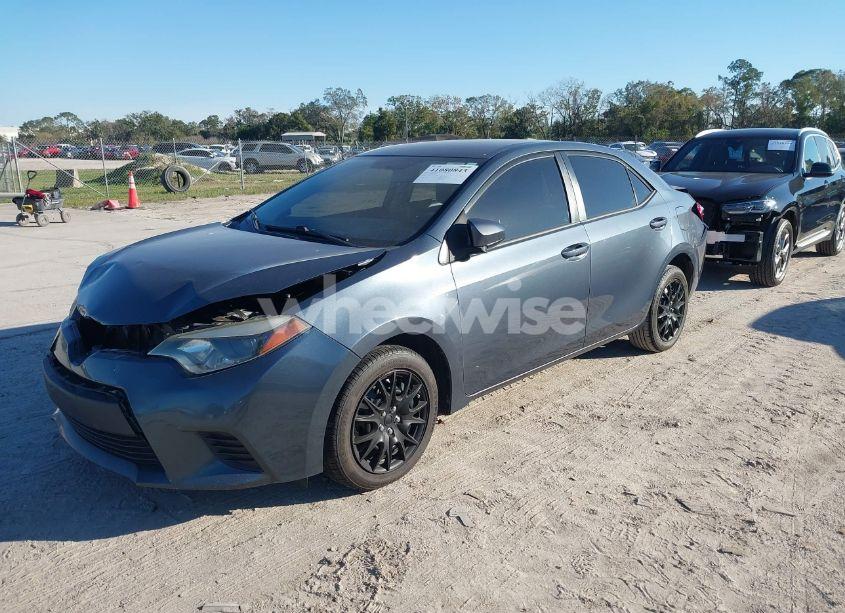 Photo 2 of 2014 Toyota Corolla LE (VIN 2T1BURHE1EC209682)