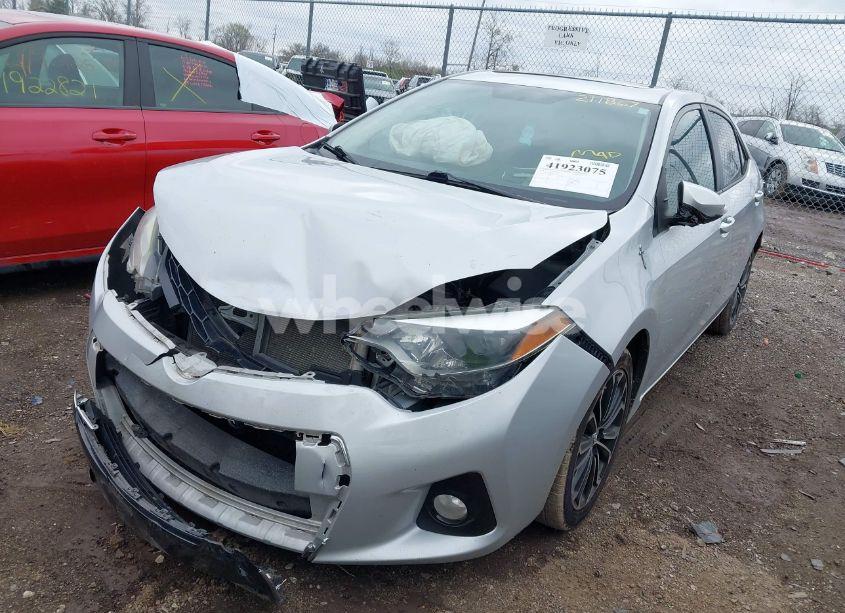Photo 2 of 2014 Toyota Corolla S PLUS (VIN 2T1BURHE1EC211867)