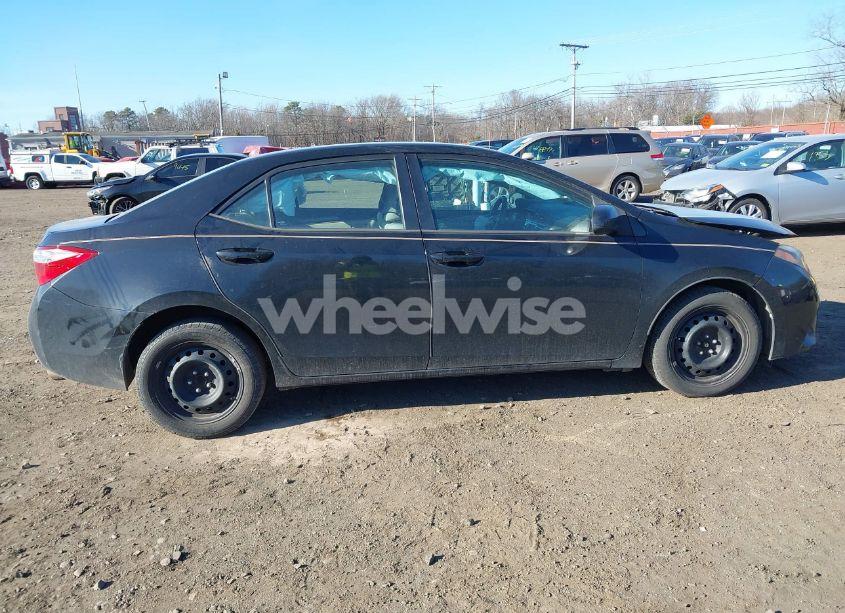 Photo 13 of 2015 Toyota Corolla LE (VIN 2T1BURHE1FC234504)