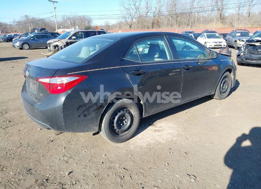 Photo 4 of 2015 Toyota Corolla LE (VIN 2T1BURHE1FC234504)