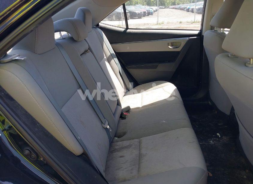 Photo 8 of 2015 Toyota Corolla LE (VIN 2T1BURHE1FC245888)