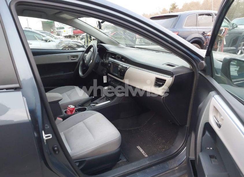Photo 5 of 2015 Toyota Corolla LE (VIN 2T1BURHE1FC260553)