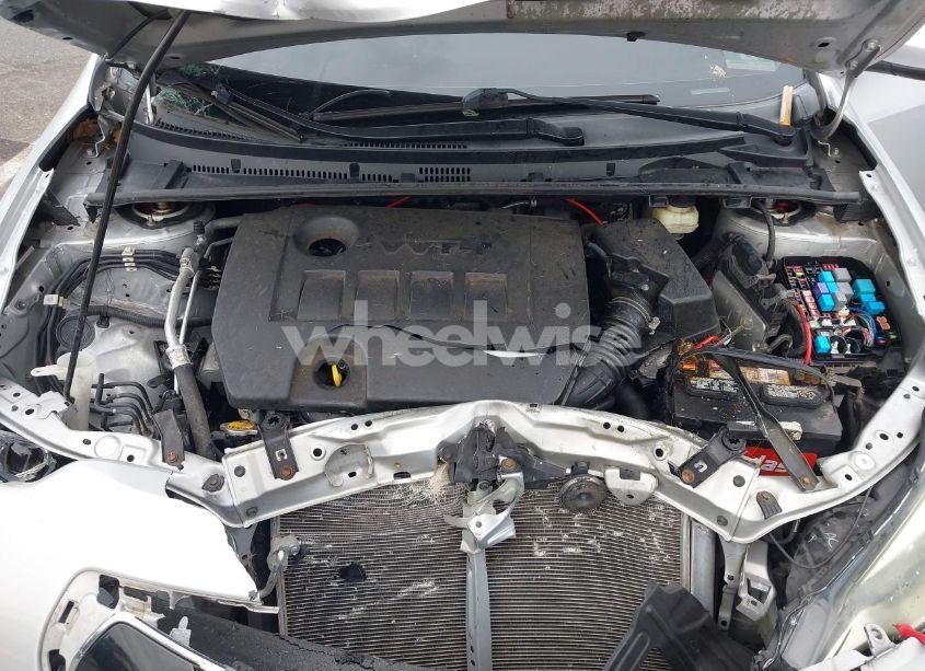 Photo 10 of 2015 Toyota Corolla S PLUS (VIN 2T1BURHE1FC262500)