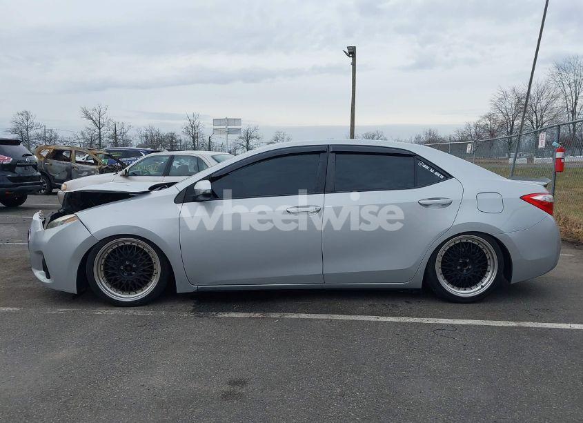 Photo 14 of 2015 Toyota Corolla S PLUS (VIN 2T1BURHE1FC262500)