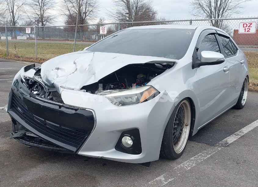 Photo 2 of 2015 Toyota Corolla S PLUS (VIN 2T1BURHE1FC262500)