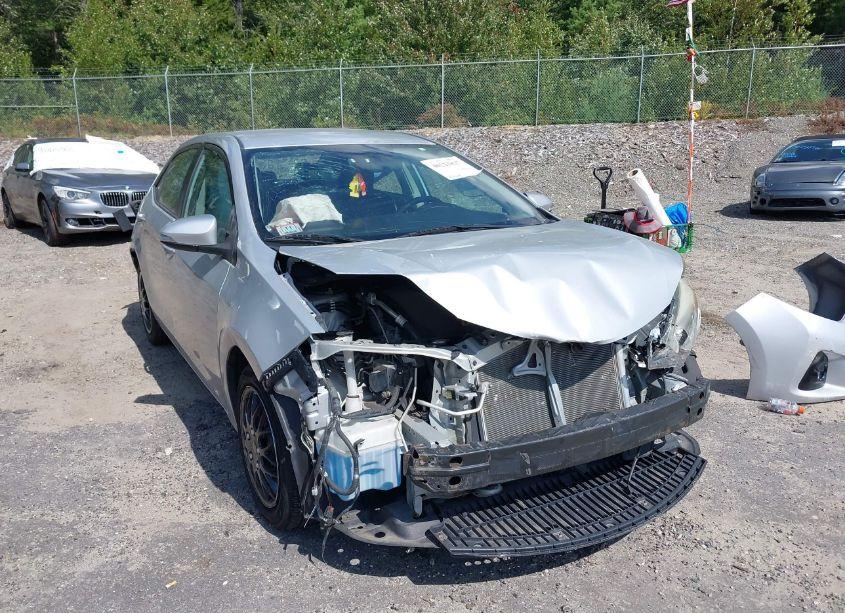 Photo 6 of 2015 Toyota Corolla S (VIN 2T1BURHE1FC266675)