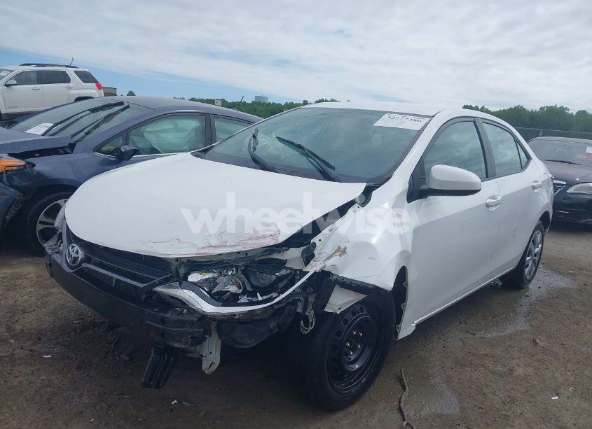 Photo 2 of 2015 Toyota Corolla LE (VIN 2T1BURHE1FC272928)