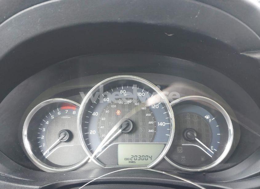 Photo 7 of 2015 Toyota Corolla LE (VIN 2T1BURHE1FC272928)