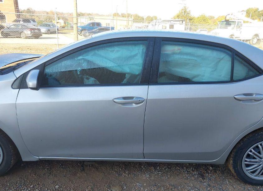 Photo 14 of 2015 Toyota Corolla LE (VIN 2T1BURHE1FC276297)