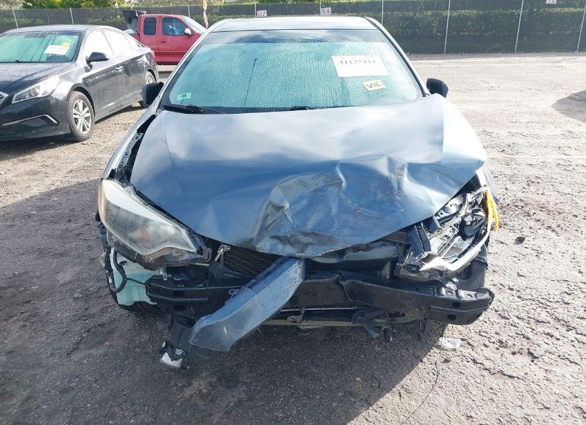 Photo 6 of 2015 Toyota Corolla L/LE/LE PLS/PRM/S/S PLS (VIN 2T1BURHE1FC282830)