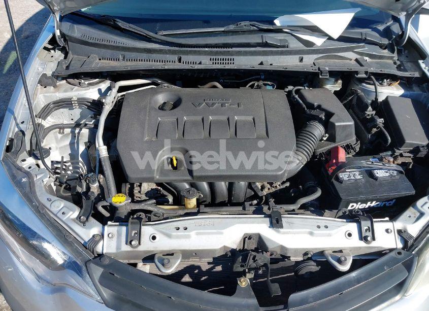 Photo 10 of 2015 Toyota Corolla L/LE/LE PLS/PRM/S/S PLS (VIN 2T1BURHE1FC292516)