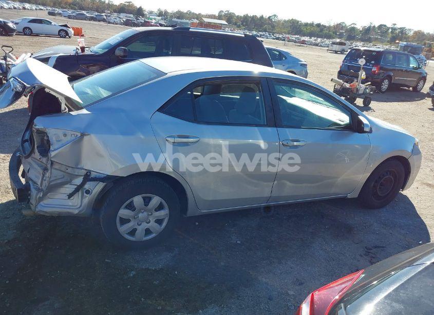 Photo 13 of 2015 Toyota Corolla L/LE/LE PLS/PRM/S/S PLS (VIN 2T1BURHE1FC292516)