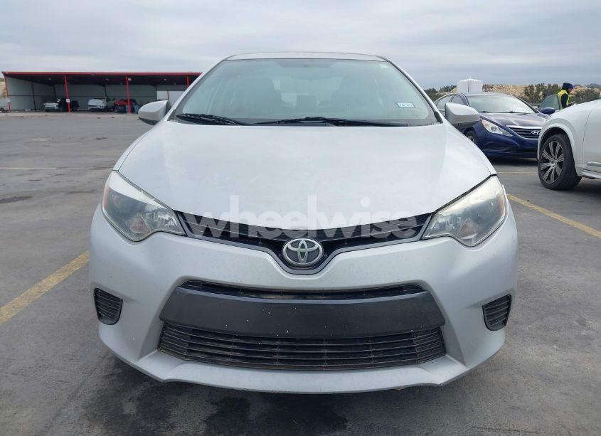 Photo 12 of 2015 Toyota Corolla LE (VIN 2T1BURHE1FC295674)