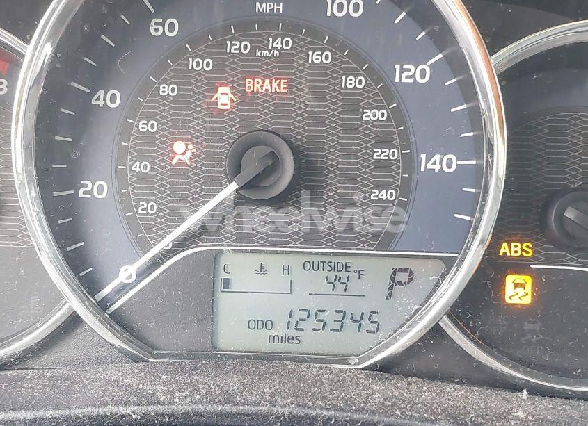 Photo 15 of 2015 Toyota Corolla LE (VIN 2T1BURHE1FC295674)