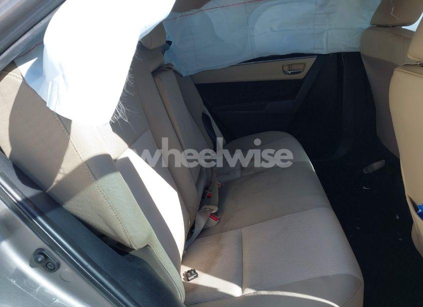 Photo 8 of 2015 Toyota Corolla LE (VIN 2T1BURHE1FC300291)