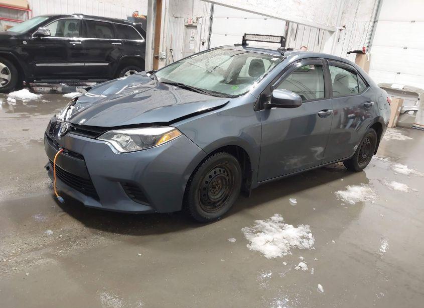 Photo 2 of 2015 Toyota Corolla L (VIN 2T1BURHE1FC312814)