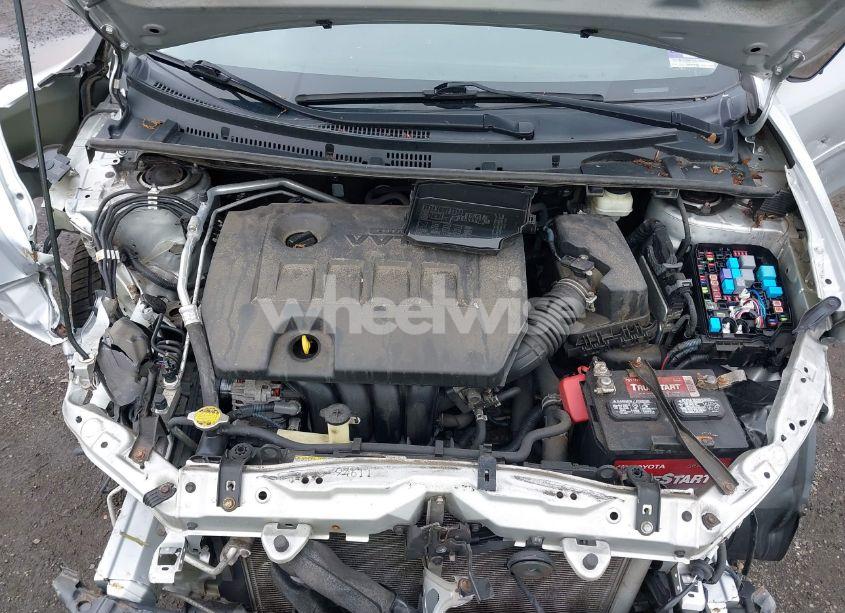 Photo 10 of 2015 Toyota Corolla S PLUS (VIN 2T1BURHE1FC313963)