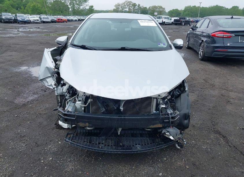 Photo 12 of 2015 Toyota Corolla S PLUS (VIN 2T1BURHE1FC313963)