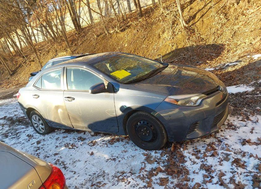 Photo 14 of 2015 Toyota Corolla LE (VIN 2T1BURHE1FC314370)