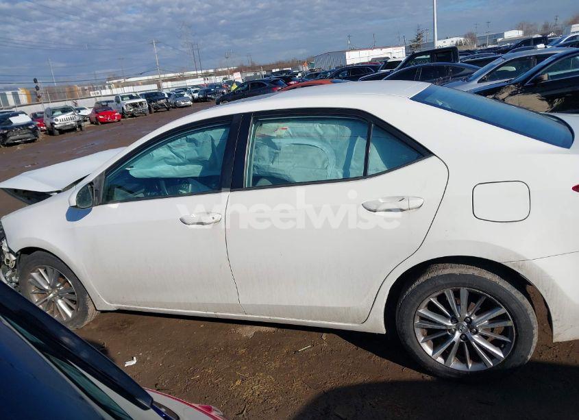 Photo 14 of 2015 Toyota Corolla LE PLUS (VIN 2T1BURHE1FC316975)