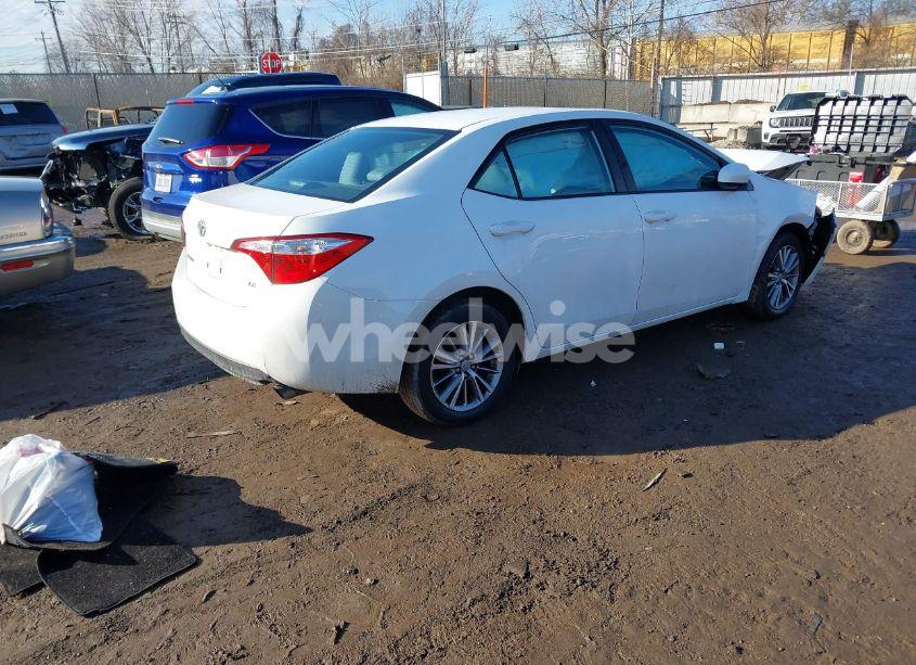 Photo 4 of 2015 Toyota Corolla LE PLUS (VIN 2T1BURHE1FC316975)