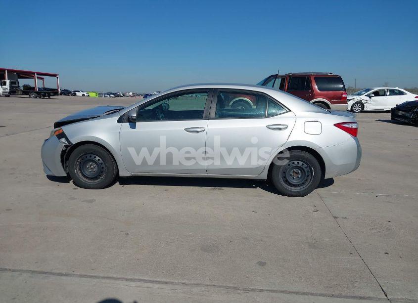 Photo 14 of 2015 Toyota Corolla S (VIN 2T1BURHE1FC332934)