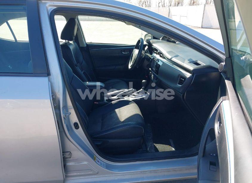 Photo 5 of 2015 Toyota Corolla S (VIN 2T1BURHE1FC332934)