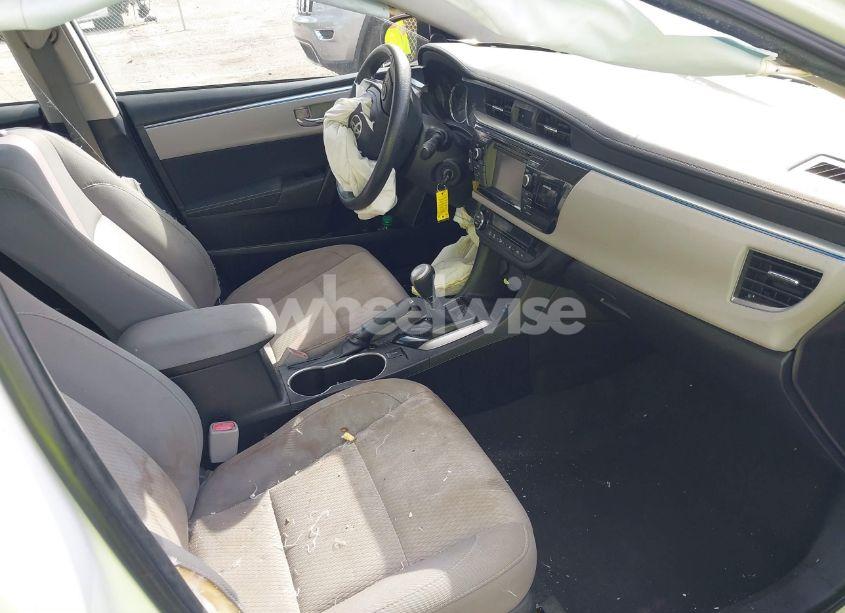 Photo 5 of 2015 Toyota Corolla LE (VIN 2T1BURHE1FC341603)