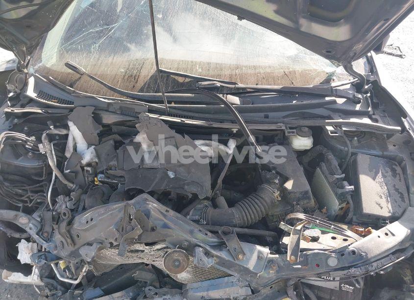 Photo 10 of 2015 Toyota Corolla LE (VIN 2T1BURHE1FC350043)