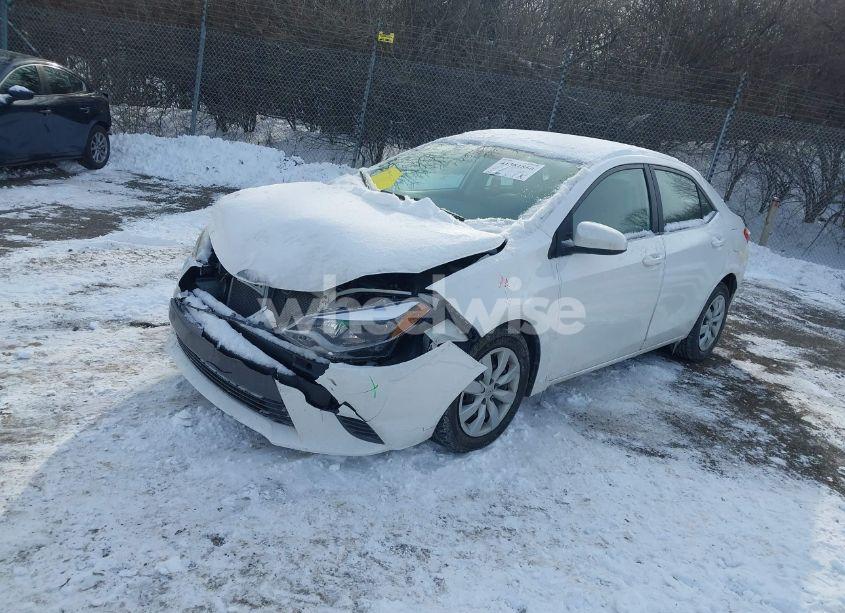 Photo 2 of 2015 Toyota Corolla LE (VIN 2T1BURHE1FC350592)