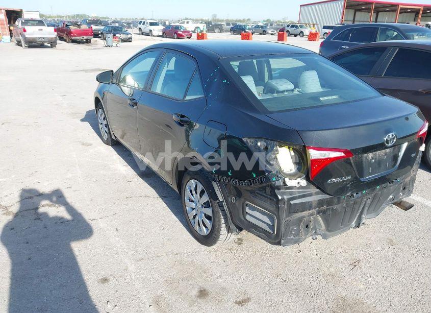 Photo 3 of 2015 Toyota Corolla LE (VIN 2T1BURHE1FC364024)