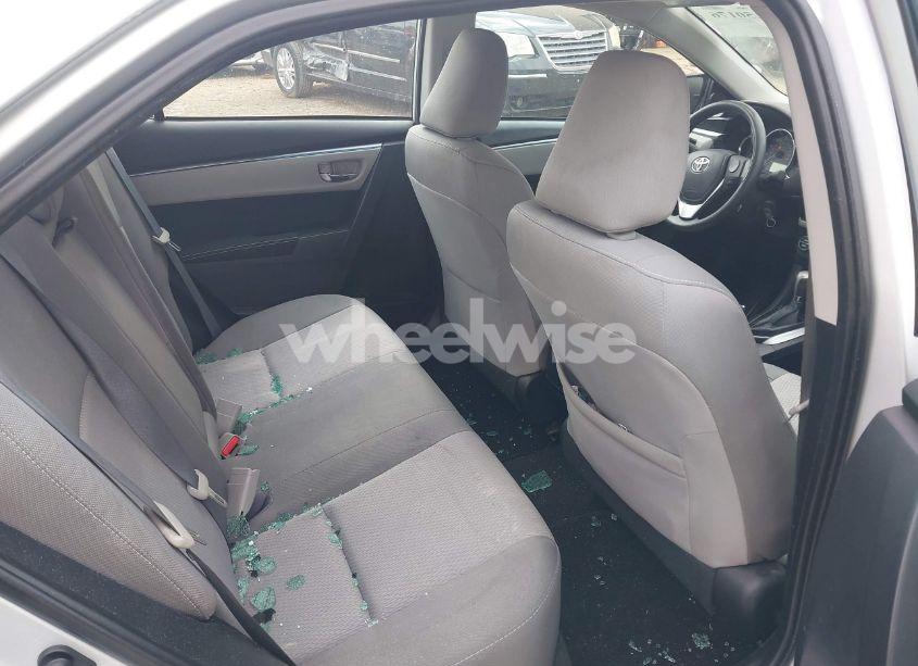 Photo 8 of 2015 Toyota Corolla LE (VIN 2T1BURHE1FC367845)