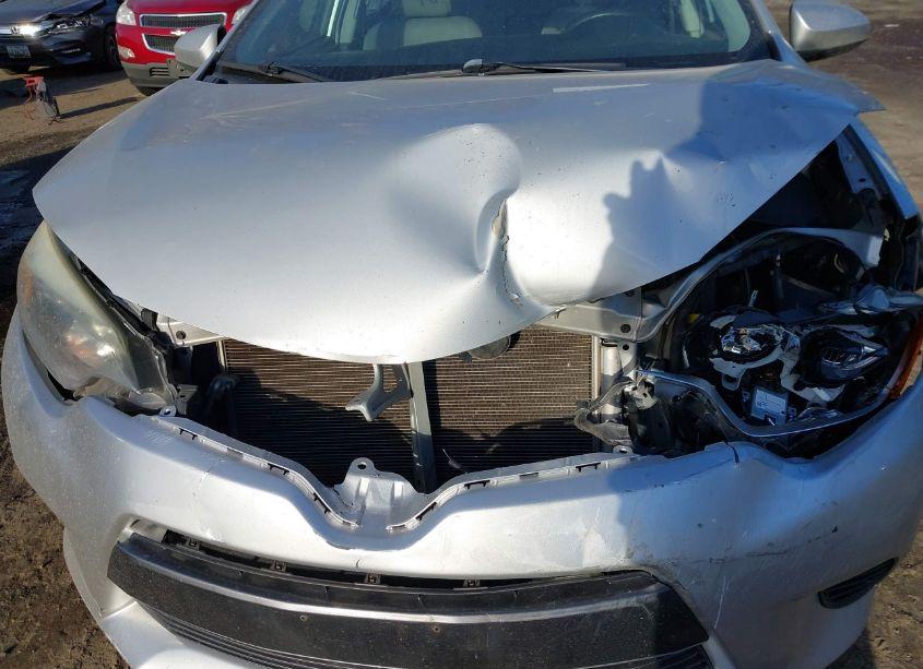 Photo 10 of 2015 Toyota Corolla LE (VIN 2T1BURHE1FC372799)