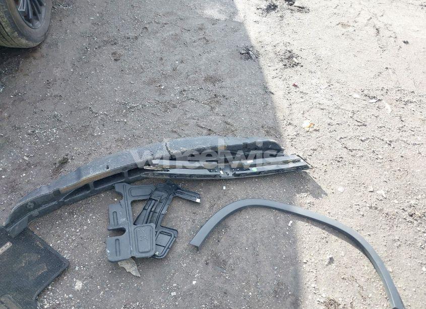 Photo 12 of 2015 Toyota Corolla LE (VIN 2T1BURHE1FC379641)