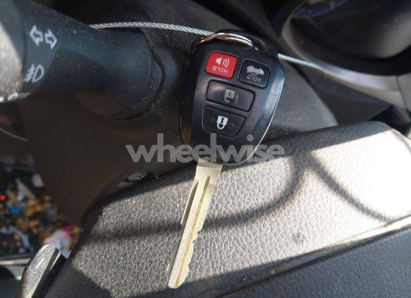 Photo 11 of 2015 Toyota Corolla S PLUS (VIN 2T1BURHE1FC382541)