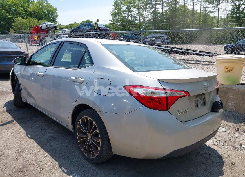 Photo 3 of 2015 Toyota Corolla S PLUS (VIN 2T1BURHE1FC382541)
