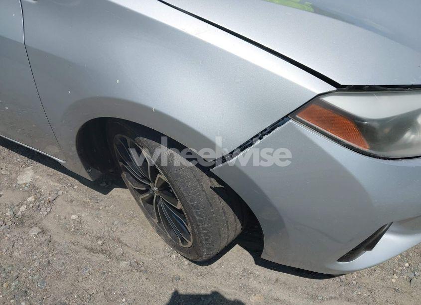 Photo 6 of 2015 Toyota Corolla S PLUS (VIN 2T1BURHE1FC382541)