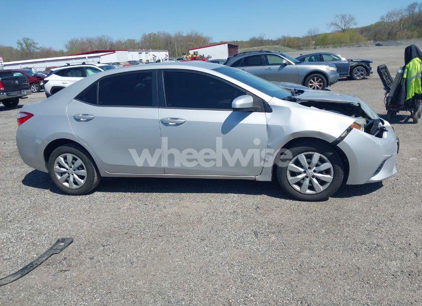 Photo 13 of 2015 Toyota Corolla LE (VIN 2T1BURHE1FC389229)