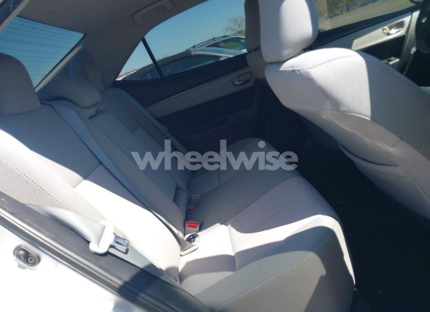 Photo 8 of 2015 Toyota Corolla LE (VIN 2T1BURHE1FC389229)