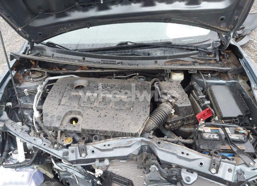 Photo 10 of 2015 Toyota Corolla L (VIN 2T1BURHE1FC394141)