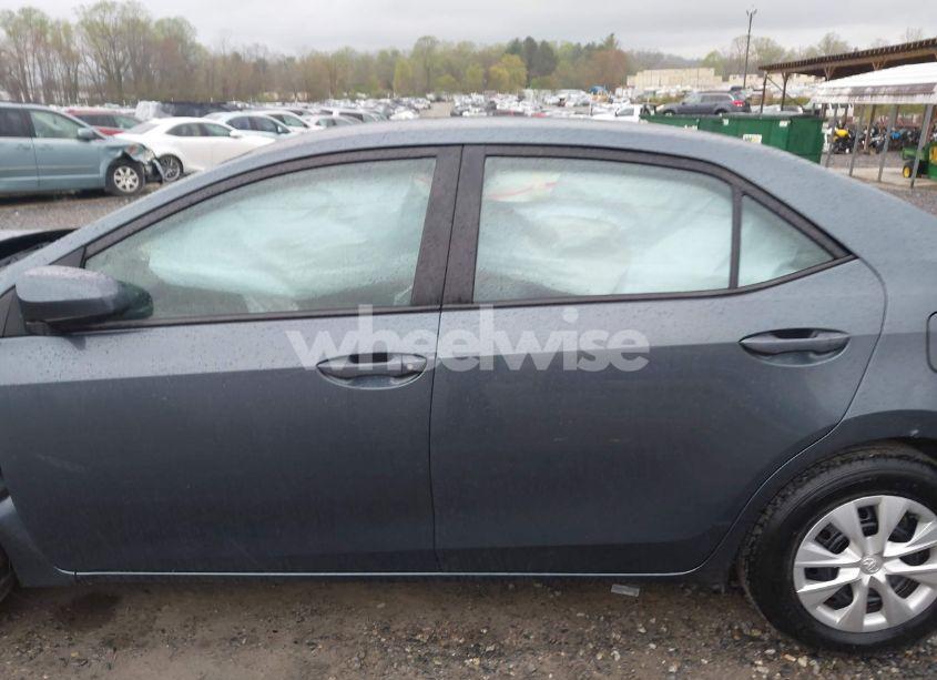 Photo 15 of 2015 Toyota Corolla L (VIN 2T1BURHE1FC394141)