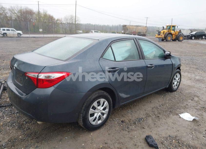 Photo 4 of 2015 Toyota Corolla L (VIN 2T1BURHE1FC394141)