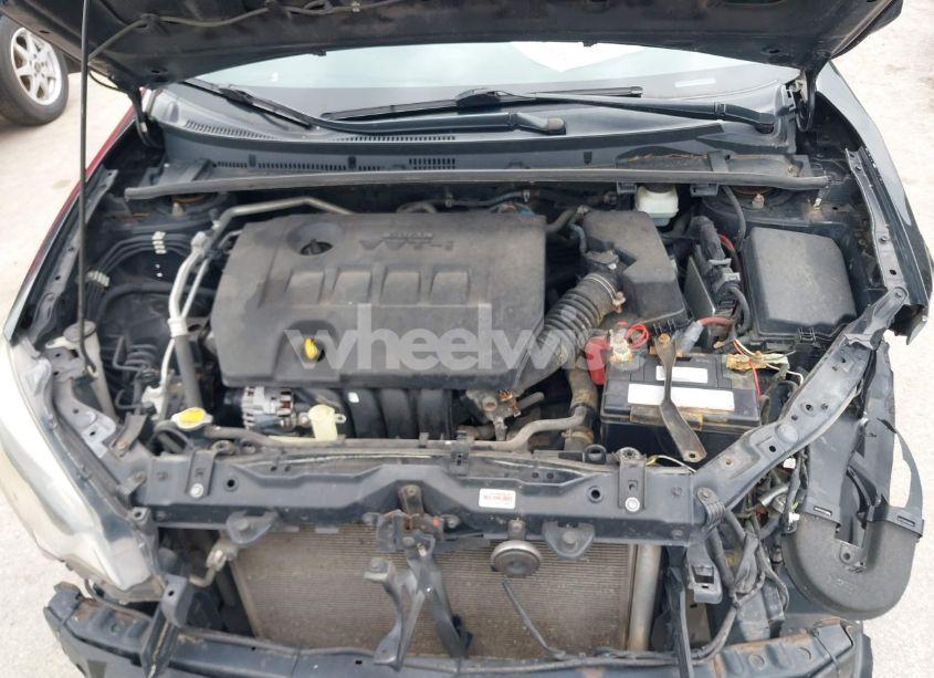 Photo 10 of 2015 Toyota Corolla L (VIN 2T1BURHE1FC395659)