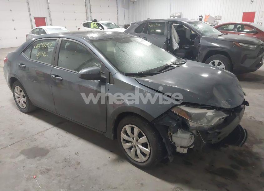 2015 Toyota Corolla LE (VIN 2T1BURHE1FC409463) main photo