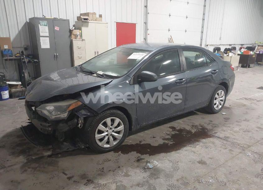Photo 2 of 2015 Toyota Corolla LE (VIN 2T1BURHE1FC409463)