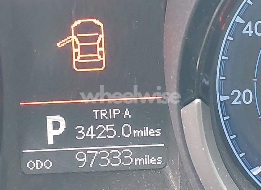 Photo 15 of 2015 Toyota Corolla S PLUS (VIN 2T1BURHE1FC426814)